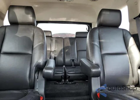 2011 Cadillac Escalade Premium from USA, damaged, VIN 1GYS4CEFXBR138603